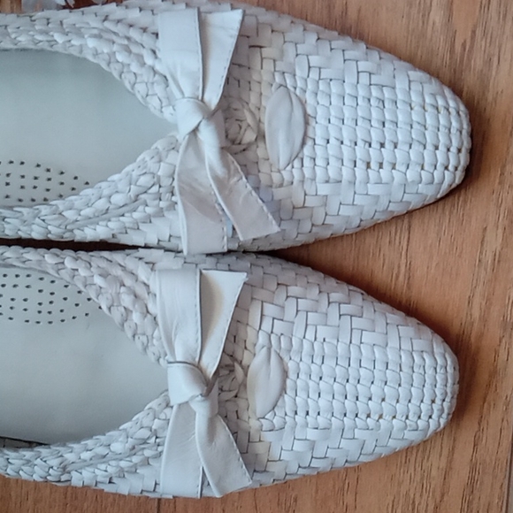R Comfort Riz | Japanese White Woven Leather Shoes - Picture 5 of 10